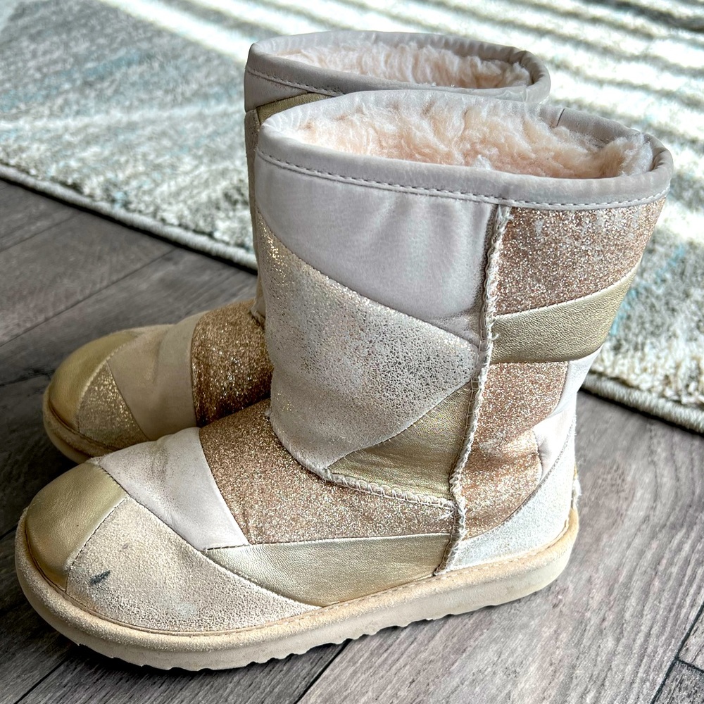 Girls UGG Golden Patchwork Classic boots
